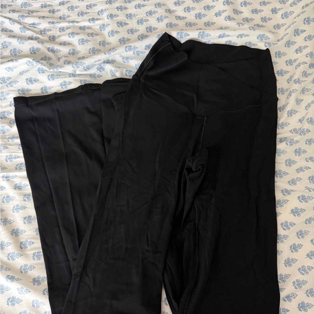 Aerie Offline Crossover Flares